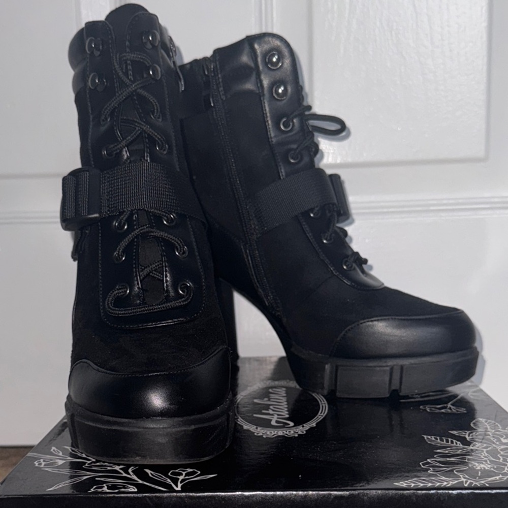 Heeled Black Women's Boots